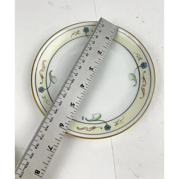 VTG Lot of 3 Mismatched Dinner Appetizer Plates Porcelain Floral Bavaria - Picture 7 of 16